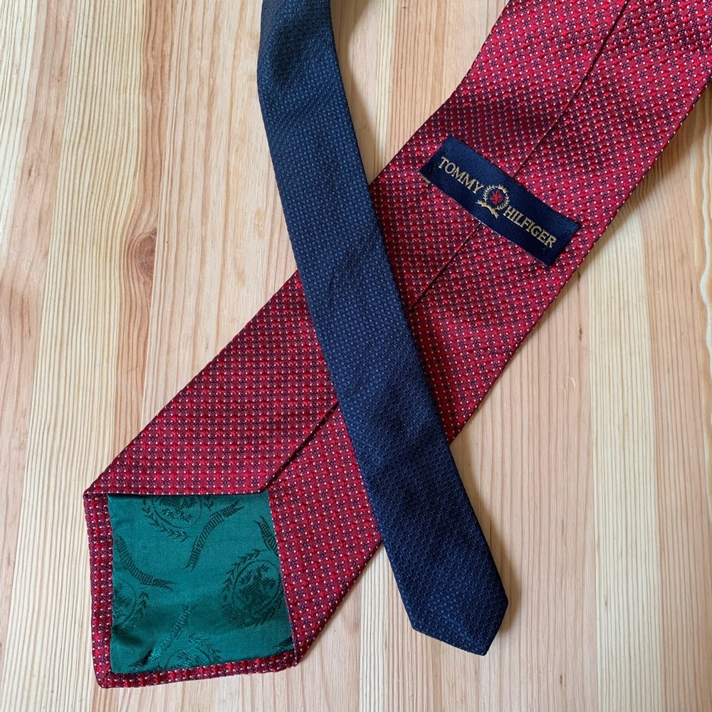 Tommy Hilfiger tie